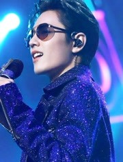 肖战那英演绎恼人的秋风复古disco太燃了引发全场大舞动