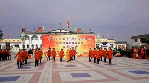 旬邑县职田镇农民文艺汇演 本视频暂不支持播放 来自泡泡圈
