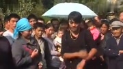 最新云南山歌【儿女要报父母恩】黄江