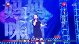 妈妈咪呀:人到中年的女教师,为圆年轻时的梦深情演唱!什么角的电影网站图片