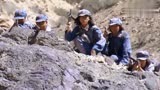 西路军妇女团鏖战马匪骑兵