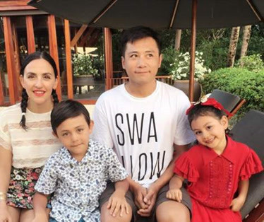 刘烨夸儿女外貌随了自己网友明明随你老婆