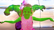 哒哒萌宝屋：小萝莉变成绿巨人浩克
