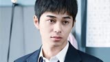 背叛生3胎老婆！东出昌大“出轨少女”毁事业，躲入深山劈柴隐居