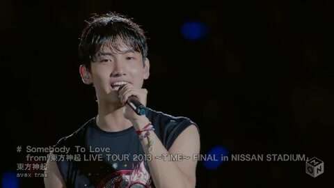 东方神起 - Somebody To Love from 東方神起 Live Tour 2013 ～Time～ Final in Nissan  Stadium
