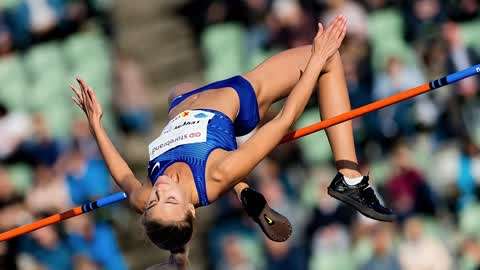 史上最萌美女跳高運動員 自帶清新光環