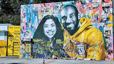 篮球场外事  :全世界各地的科比gigi涂鸦墙 满墙壁都是对你们的爱
