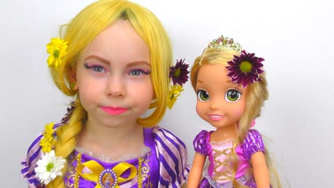 芭比娃娃玩具,真人小朋友仿妆变身芭比长发公主