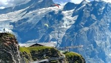 瑞士格林德瓦First缆车站观赏阿尔卑斯山壮丽的风光