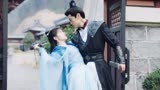 我的女主别太萌男子英雄救美，美女春心荡漾