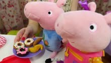 小猪佩奇和乔治做甜甜圈 #小猪佩奇 #儿童动画片