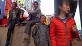 《似是故人来》残疾流浪歌手街头卖唱 秒杀中国好声音_高清