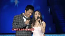 [图]杨钰莹、毛宁温情演唱《在我生命中的每一天》歌声甜美动听