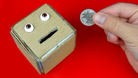 手工制作,用硬纸板做一个自动投币箱,一般人不会想到的小发明!
