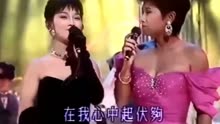 《上海滩》叶丽仪和赵雅芝两位老牌女神同台合唱，竟然这么好听