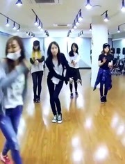 韩国女团少女时代 Mr Mr 练习室舞蹈 比现场版还惊艳 音乐 背景音乐视频音乐 爱奇艺