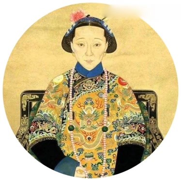 这几天做的晚清风的仿点翠多宝半钿这种半钿共用七块钿花配戴时要在