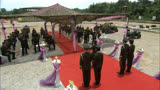 火凤凰：婚礼进行一半，突然接到紧急任务，新娘脱了高跟鞋立马走