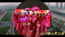 2017年1月11日太原森之韵舞蹈团在山西煤炭交易中心举办的年货节上表演精彩的舞蹈祖国颂。