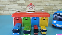 汽车玩具视频 卡通玩具车 小巴士 迪士尼玩具车 托马斯31