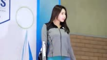 2019韩国KIBS泳装秀：小姐姐青春迷人，清纯可人！