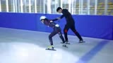 《冰糖炖雪梨》花絮：棠雪现场练习滑冰超顽强，摔的好疼啊！