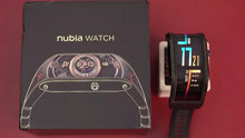 Nubia Watch智能手表开箱，这块屏幕给人的视觉冲击太大了