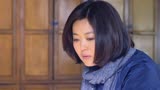 九九：桌椅竟然都修好了，让大伙很是疑惑，这真是见鬼了