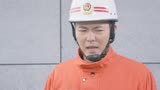火线英雄：男人为了保护妻子，宁愿自己受伤，真是好丈夫