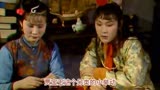红楼梦：贾宝玉反伺候丫鬟篦头，细品曹雪芹人情练达的智慧！