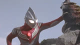 迪迦奥特曼第二集，迪迦不敌加库玛，变身红色形态能量大爆发