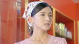 火线英雄：男人趁她不注意，竟在女孩脸上亲了一下，对方会生气吗