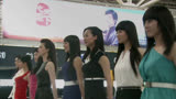 火凤凰：长发便装女兵你见过吗，不得不说，女兵都是颜值担当