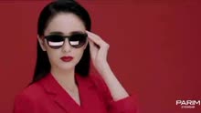 国宝级美貌的丫丫佟丽娅2017年最新代言的派丽蒙时尚眼镜广告大片
