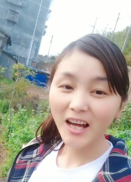 在我們四川吧老婆叫婆娘,你們那裡呢