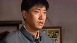 福贵：剧中最虐心的一幕！胡老师直接下跪，这一幕太虐心了！