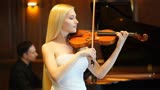 乌克兰最美小提琴家演奏：电影《天堂电影院》插曲《爱的主题》