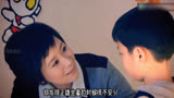 蜗居第20集，小贝见到海藻和宋思明在一起，小贝在雨中哭崩溃大哭