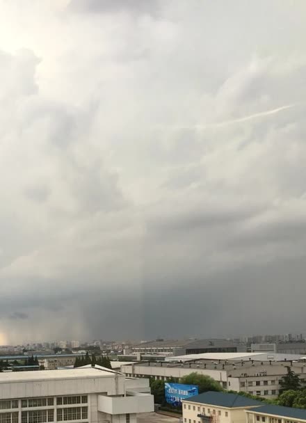 沈阳雷击不明飞行物图片