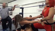 D1W女子摔角Lufisto vs Sarah Logan