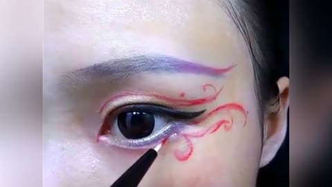 真正的超美彼岸花眼部妆容!