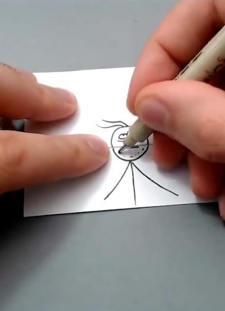 手翻画纸上动画教你画最可爱的又最有趣的这个一不小心会吓到人了啊