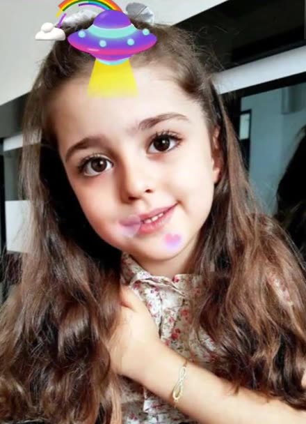 伊朗最美的小女孩