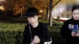 残疾王亮演唱《康熙微服私访记》主题曲《江山无限》嗓音干净好听