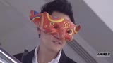 新警察故事第七集:一群富豪在商场里亲眼目睹了自己的孩子在Q劫 富豪们不敢相信自己的眼睛