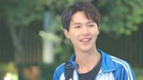 唱首时光给你听：小伙找爷爷帮忙，竟让他参加家长会，有点头脑啊