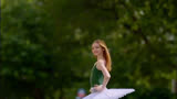 芭蕾之梦：飞舞的舞者与无尽的追求
