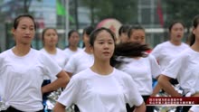 乐山市第八届技能大赛开幕式犍为职中学生团体操表演《超越梦想》