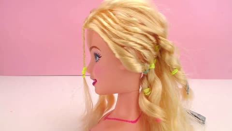芭比娃娃可爱发型扎法图片