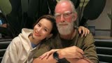 卢靖姗71岁父亲去世 曾合作成龙出演电影《蛇形刁手》
